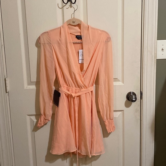 bebe - wrap flare dress - NWT